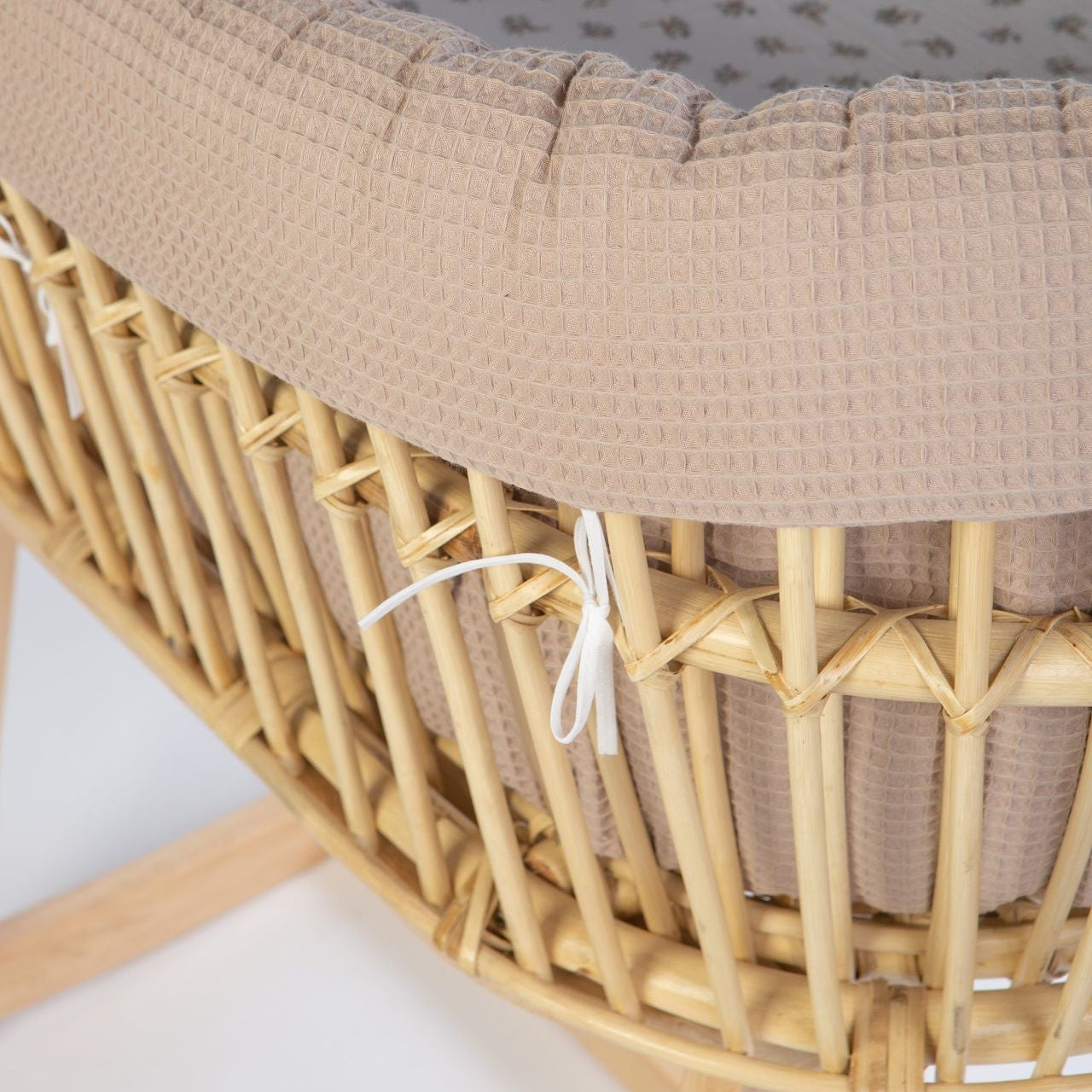 Geuther Rocking Cradle - Beige