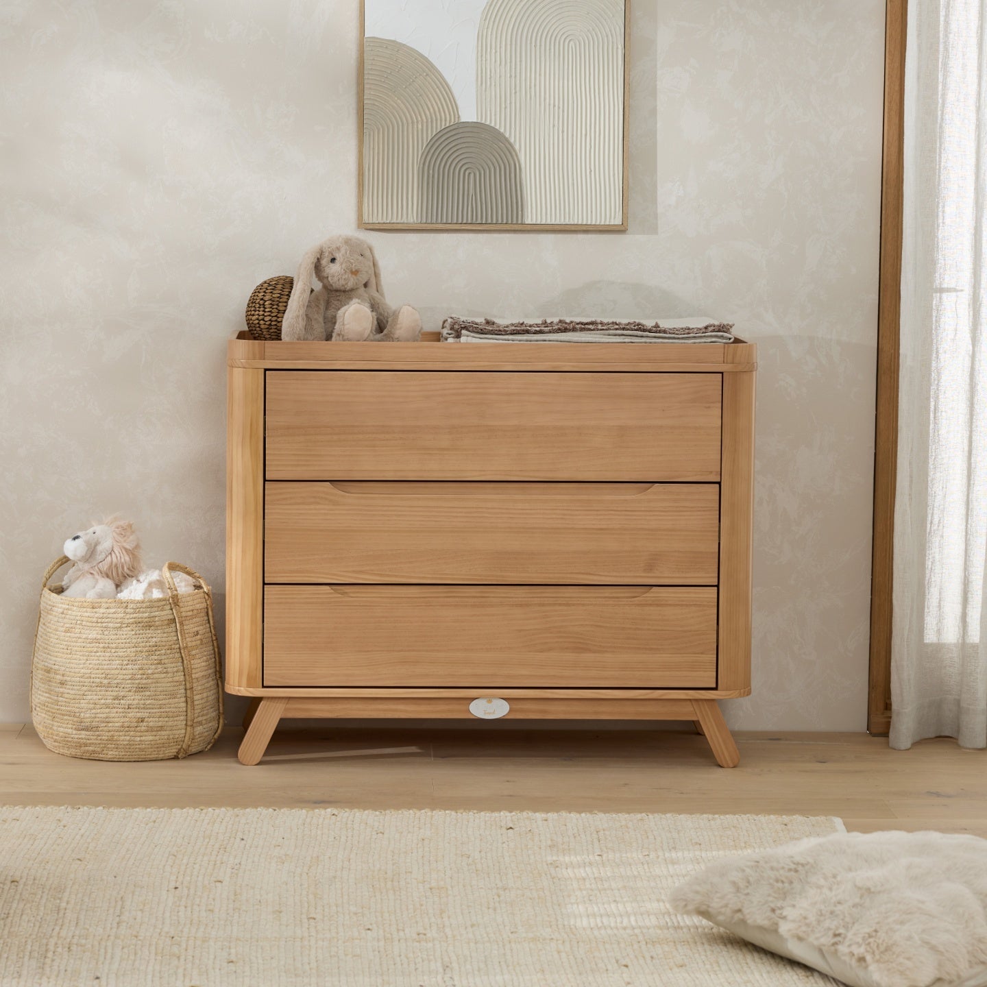 Luca Cot Set with Louie Electric in Taupe Teddy