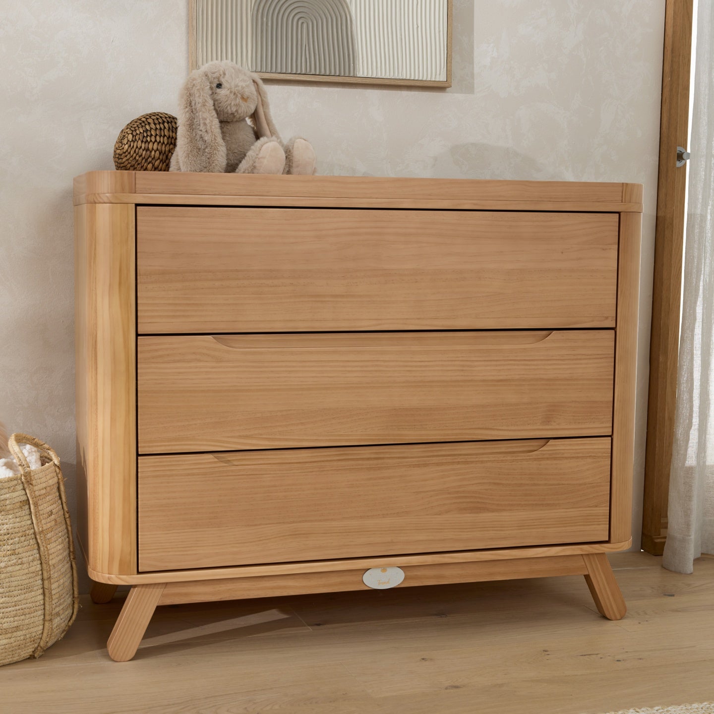Luca Cot Set with Louie Electric in Taupe Teddy