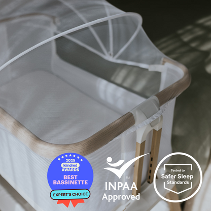 BabyRest Alfie² Bedside Bassinet - White/Natural